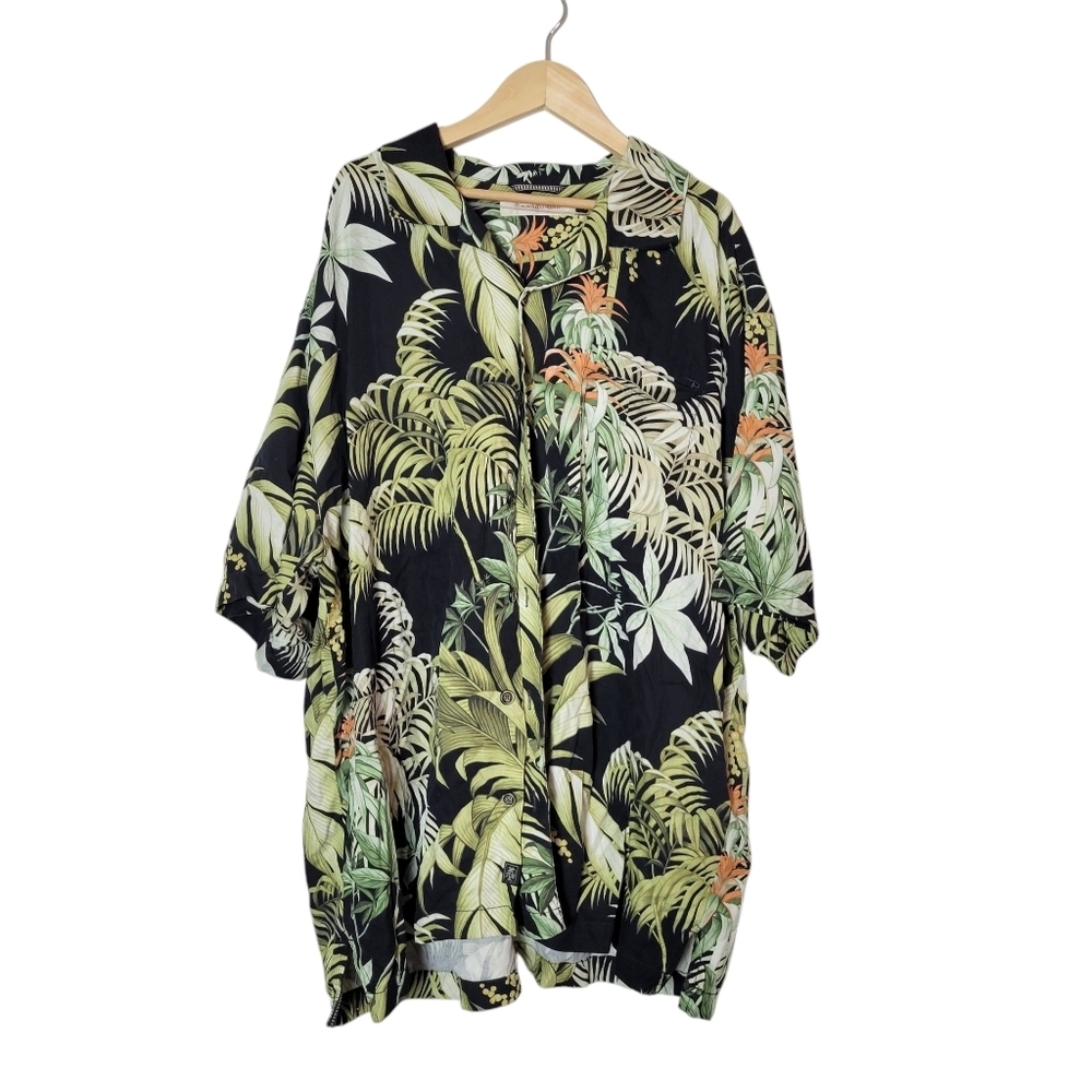 Tommy‎ Bahama Mens Button Up Shirt XLX 100% Silk Tropical Vacation Lightweight